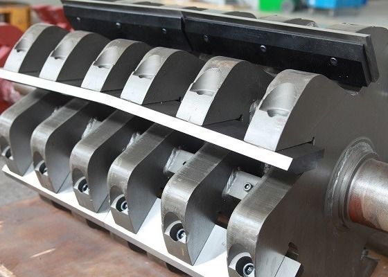бутылка любимца трубки трубы дробилки 75kw 850KG h тяжелая задавливая машину