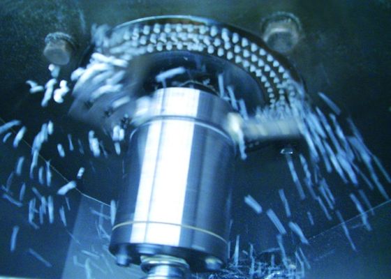 Одиночная пластмасса Джвелл винта Пеллетизинг повторно использующ машину