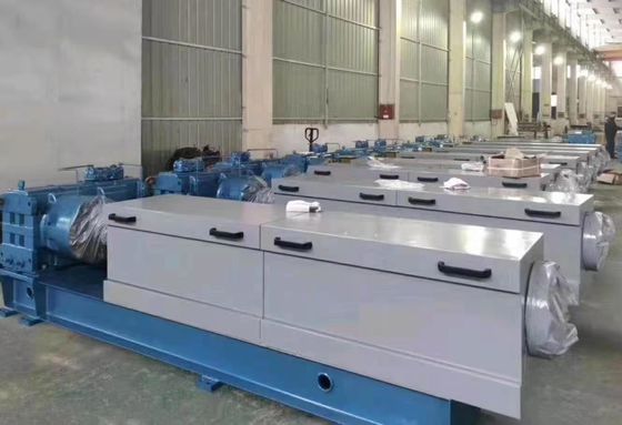линия материального производства ткань лицевого щитка гермошлема 2400mm 3200mm PP Meltblown Nonwoven делая машину