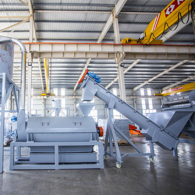 ЛЮБИМЕЦ CE 2000kg/H JWELL разливает задавливать по бутылкам стиральную машину с дуя собранием