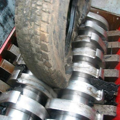 Покрышка 2000kg/h JWELL малошумная повторно используя двухвальный шредер полиэтиленовой пленки