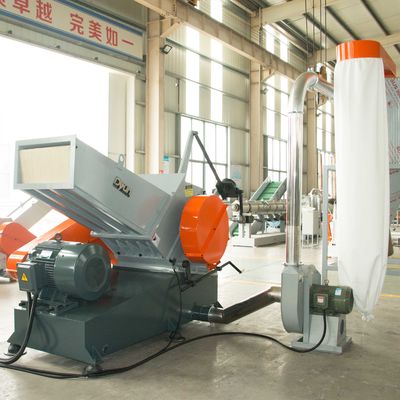 шредер дробилки PVC WPC ProfileWaste 15kw 300KG/H пластиковый повторно используя