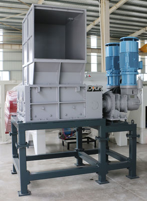 Барабанчик HDPE голубой пенился шредер оси вала контейнера 4 пластиковый повторно используя